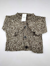 Dunnes Stores (KWG-844)